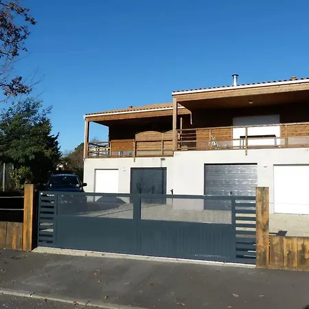 Casa de Férias Maison Familiale à Avec Jardin Et Sauna Les Mathes